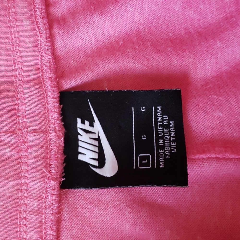 Nike sportswear shorts size L - Picture 4 of 10